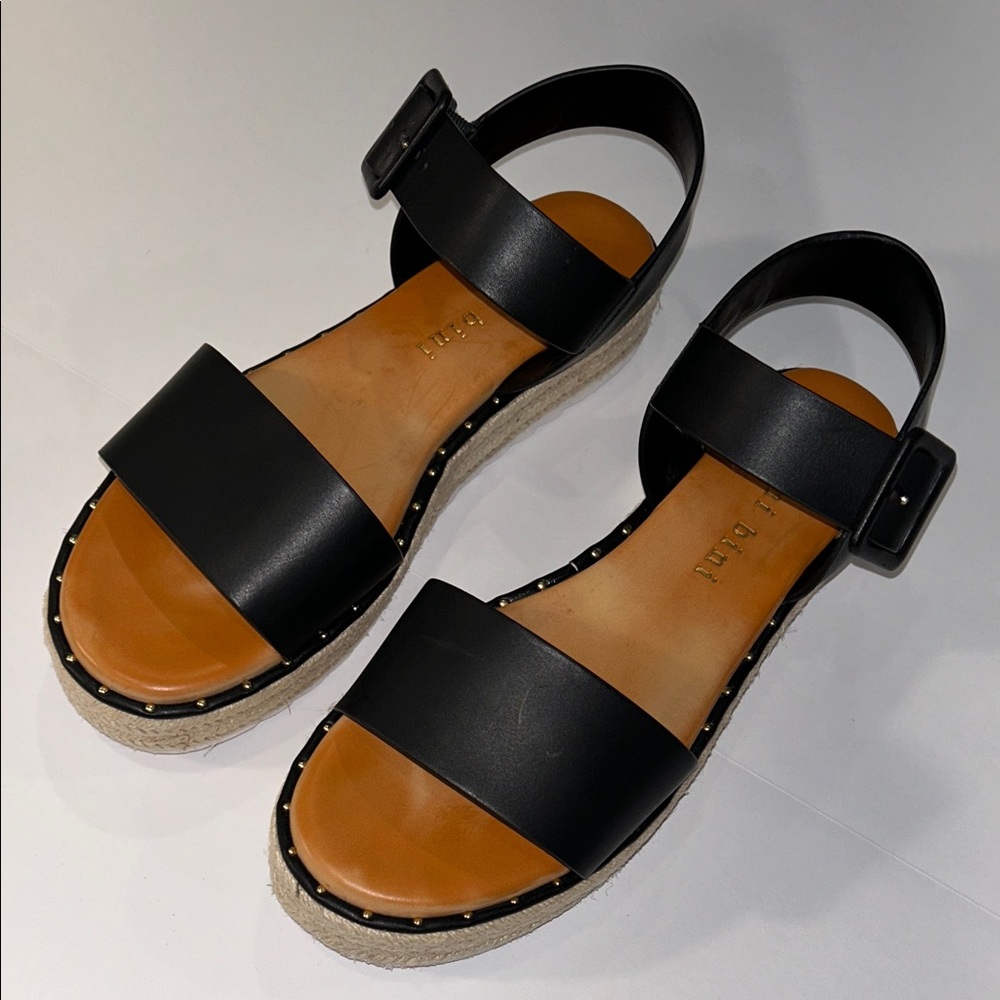 Gianni Bini Black and Brown Platform Sandals